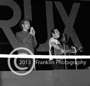 8472 Simon and Garfunkle performing at the Coliseum on 8-22-68. Photo by Tom Franklin.